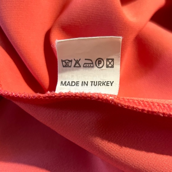 Elegant Pink Midi Dress - Picture 10 of 10